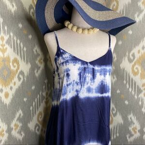 RAVIYA Navy Tie-Dye Hi-lo Cover-up Maxi Dress - LG